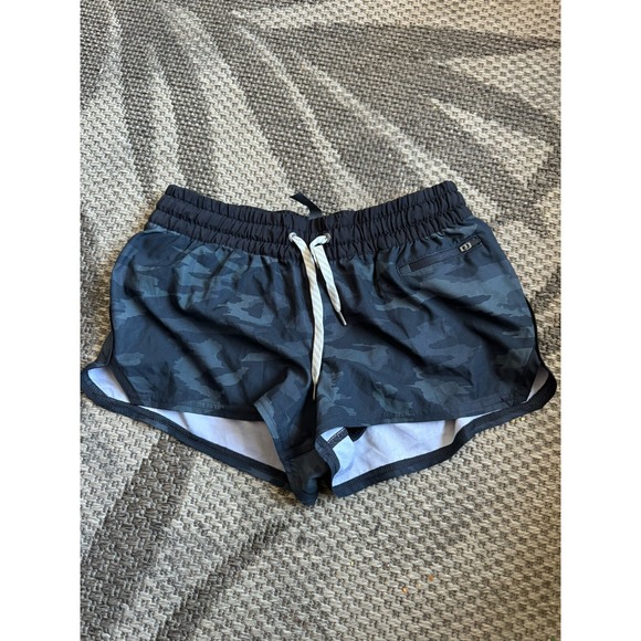 Camo Pants - Vuori Shorts Womens Small Black Gray Camo Clementine Athletic Drawstring